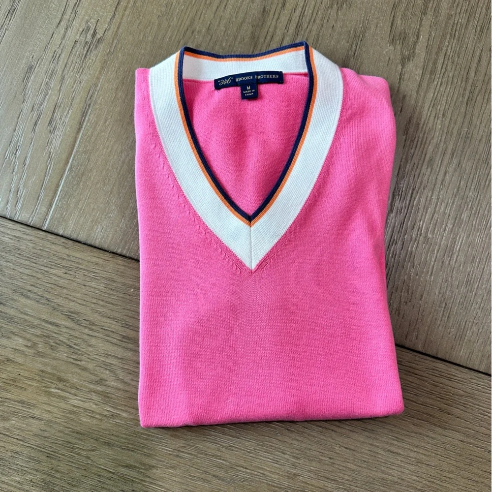 Brooks Brothers V-Neck Sweater Size Medium Pink - Picture 9 of 9